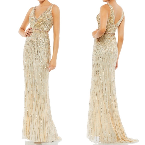 NWT MAC DUGGAL Starburst Sequin Embellished Gold V-Neck Evening Gown Size 6 - Picture 1 of 12